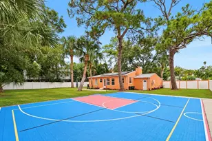 1559 Bayshore Blvd, Dunedin, FL 34698 - Photo 23