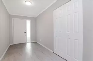 2630 Lancaster Dr, Sun City Center, FL 33573 - Photo 5