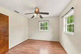 407 7th St SW, Ruskin, FL 33570 - Photo 23