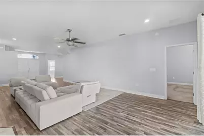 4412 Devinshire Fields Loop, Plant City, FL 33567 - Photo 23