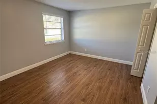 7517 Camarina Calle, Tampa, FL 33615 - Photo 13