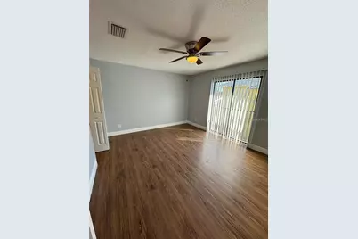 7517 Camarina Calle, Tampa, FL 33615 - Photo 19