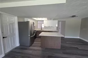 7401 Country Club Dr, Hudson, FL 34667 - Photo 7