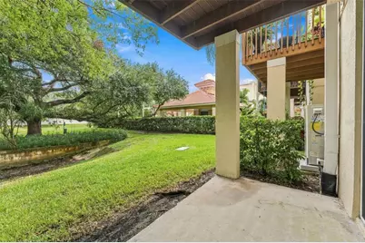 3121 Bayshore Oaks Drive, Tampa, FL 33611 - Photo 7
