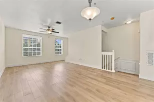 3121 Bayshore Oaks Dr, Tampa, FL 33611 - Photo 9