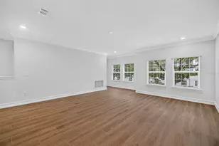 1439 W Chestnut St, Tampa, FL 33607 - Photo 9