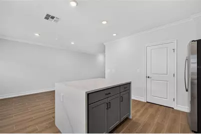 1439 West Chestnut Street, Tampa, FL 33607 - Photo 17