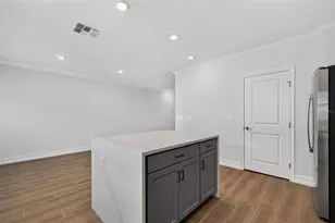 1439 W Chestnut St, Tampa, FL 33607 - Photo 17