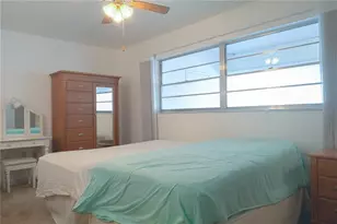 5900 21st St N, Saint Petersburg, FL 33714 - Photo 13