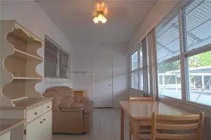 5900 21st St N, Saint Petersburg, FL 33714 - Photo 15