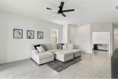 8514 Bold Cypress Lane, Wesley Chapel, FL 33545 - Photo 5