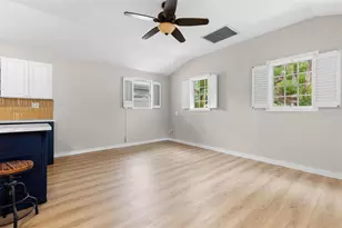 123 N Safford Ave, Tarpon Springs, FL 34689 - Photo 21