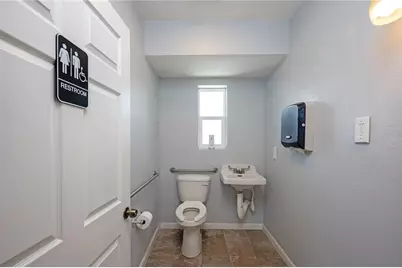 3039 49th Street N, Saint Petersburg, FL 33710 - Photo 15