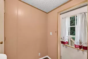7305 Timber Crest Ln, Zephyrhills, FL 33540 - Photo 19