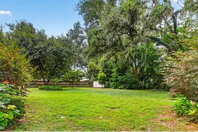 7305 Timber Crest Lane, Zephyrhills, FL 33540 - Photo 35