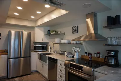 534 Pinellas Bayway S #204, Tierra Verde, FL 33715 - Photo 11