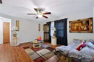 3612 71st St N, Saint Petersburg, FL 33710 - Photo 3