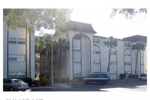 2525 W Bay Dr, Belleair Bluffs, FL 33770 - Photo 1