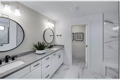 7413 Summer Court, Sarasota, FL 34231 - Photo 9