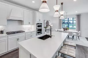 7413 Summer Ct, Sarasota, FL 34231 - Photo 5
