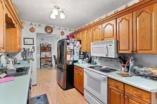 11404 Stansberry Dr, Port Richey, FL 34668 - Photo 5
