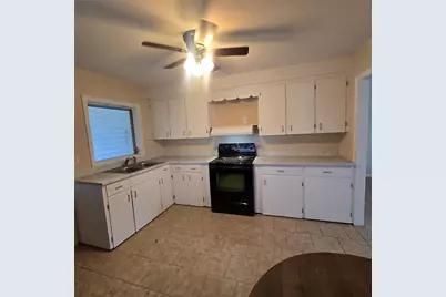 1803 W Granfield Avenue, Plant City, FL 33563 - Photo 5