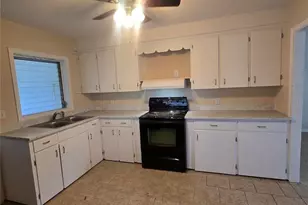 1803 W Granfield Ave, Plant City, FL 33563 - Photo 5