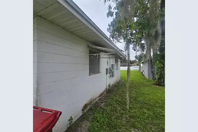 1803 W Granfield Avenue, Plant City, FL 33563 - Photo 15