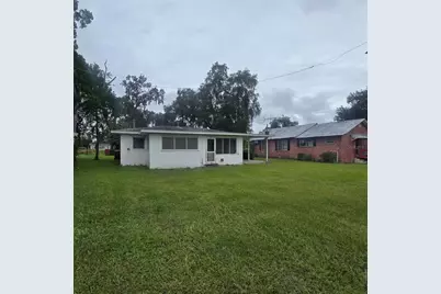1803 W Granfield Avenue, Plant City, FL 33563 - Photo 13