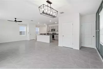 5674 Banbury Ridge Run, Wesley Chapel, FL 33545 - Photo 17