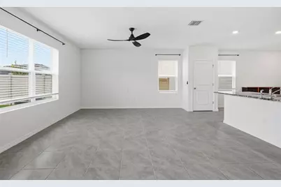 5674 Banbury Ridge Run, Wesley Chapel, FL 33545 - Photo 13