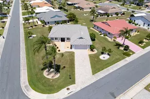 1839 Wolf Laurel Dr, Sun City Center, FL 33573 - Photo 35