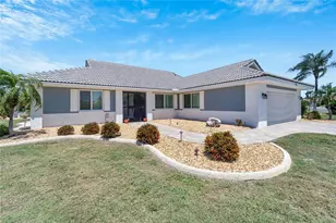 1839 Wolf Laurel Dr, Sun City Center, FL 33573 - Photo 3