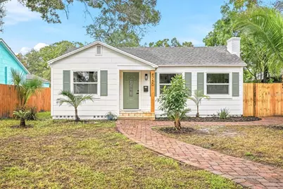 4750 Emerson Avenue S, Saint Petersburg, FL 33711 - Photo 1