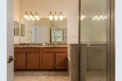 20162 Oakflower Avenue, Tampa, FL 33647 - Photo 23