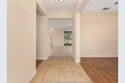 20162 Oakflower Avenue, Tampa, FL 33647 - Photo 3