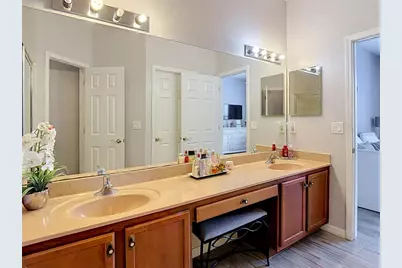 1203 Summergate Drive, Valrico, FL 33594 - Photo 57