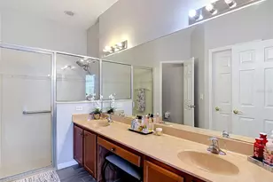 1203 Summergate Dr, Valrico, FL 33594 - Photo 55