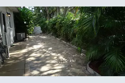 7800 38th Terrace N, Saint Petersburg, FL 33709 - Photo 31