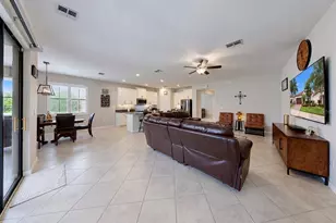 16835 Whisper Elm St, Wimauma, FL 33598 - Photo 11
