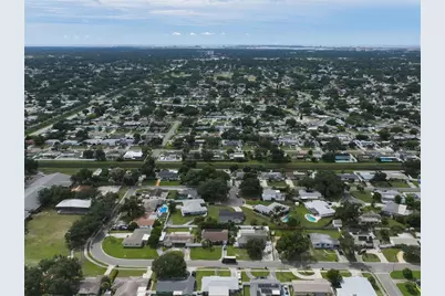 5915 35th Avenue N, Saint Petersburg, FL 33710 - Photo 71