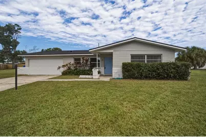 5915 35th Avenue N, Saint Petersburg, FL 33710 - Photo 1