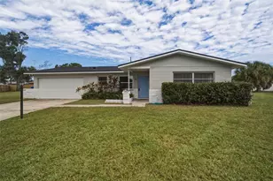 5915 35th Ave N, Saint Petersburg, FL 33710 - Photo 1