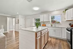 5915 35th Ave N, Saint Petersburg, FL 33710 - Photo 15