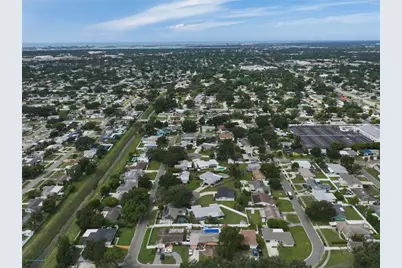 5915 35th Avenue N, Saint Petersburg, FL 33710 - Photo 73