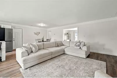 5915 35th Avenue N, Saint Petersburg, FL 33710 - Photo 11