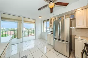 6322 Palma Del Mar Blvd S, Saint Petersburg, FL 33715 - Photo 9