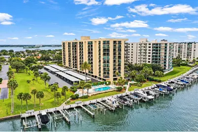 690 Island Way #606, Clearwater, FL 33767 - Photo 1