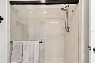9420 Georgian Park Ln, Tampa, FL 33626 - Photo 33