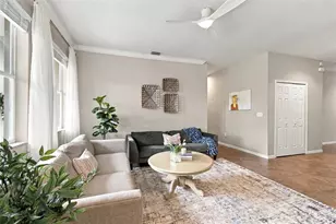 9420 Georgian Park Ln, Tampa, FL 33626 - Photo 11